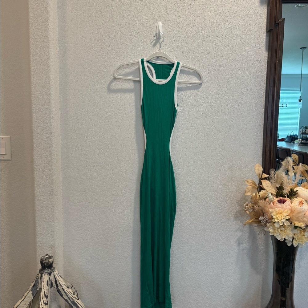Green Backless Halter Bodycon Dress